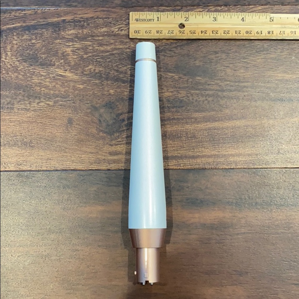 T3 Tousled Waves Wand